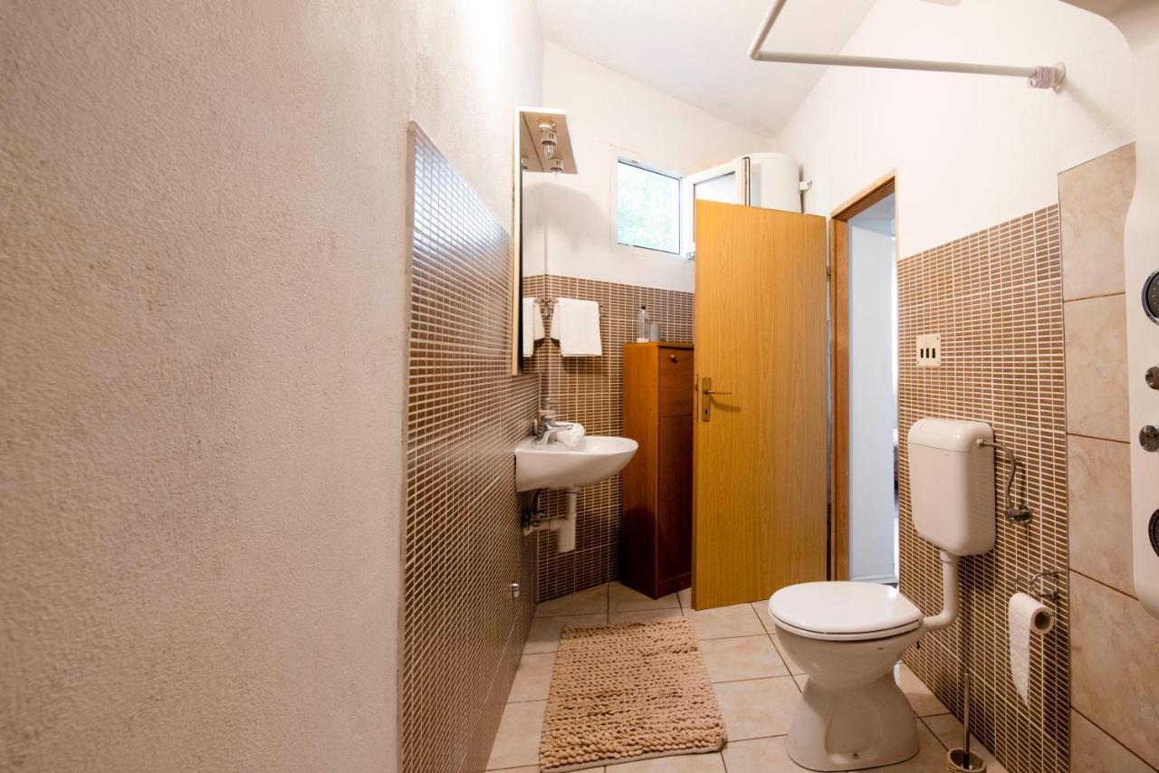 Apartment Alkar Sinj Bagian luar foto